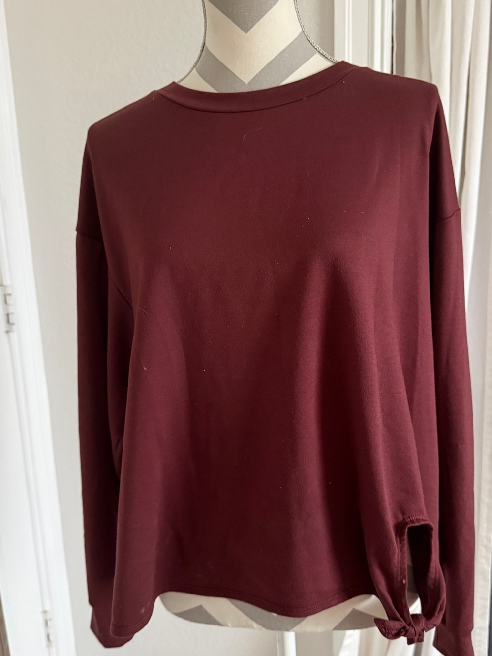 Avia Maroon Crew Neck Sweater